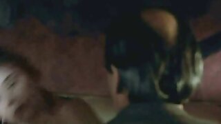 Грудаста Японська еротика ролики шикарна Ран Мінаміно трахає цицьку кучерявим стрижнем